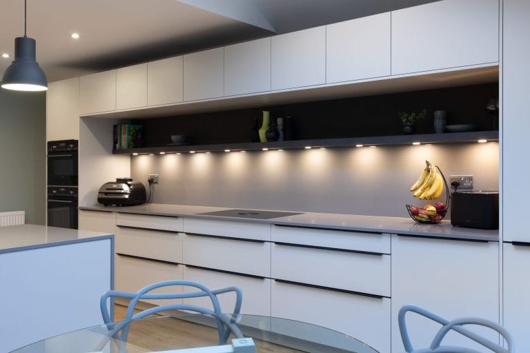 LET THE LIGHT IN – CHOOSING THE PERFECT LIGHTING FOR YOUR KITCHEN